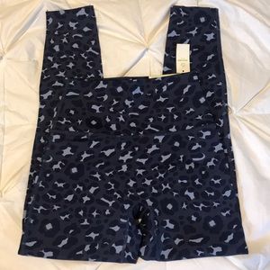 AE Aerie Offline Goals 7/8 leggings hirise S Short